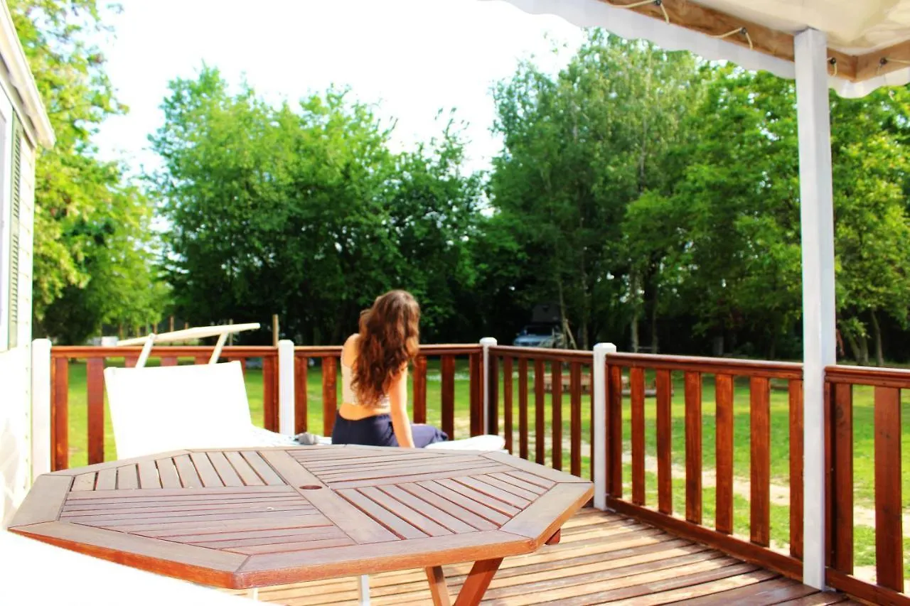 Camping Del Falco Agricamp-12 Kilometers To Garda Lake And Verona Bussolengo Italie