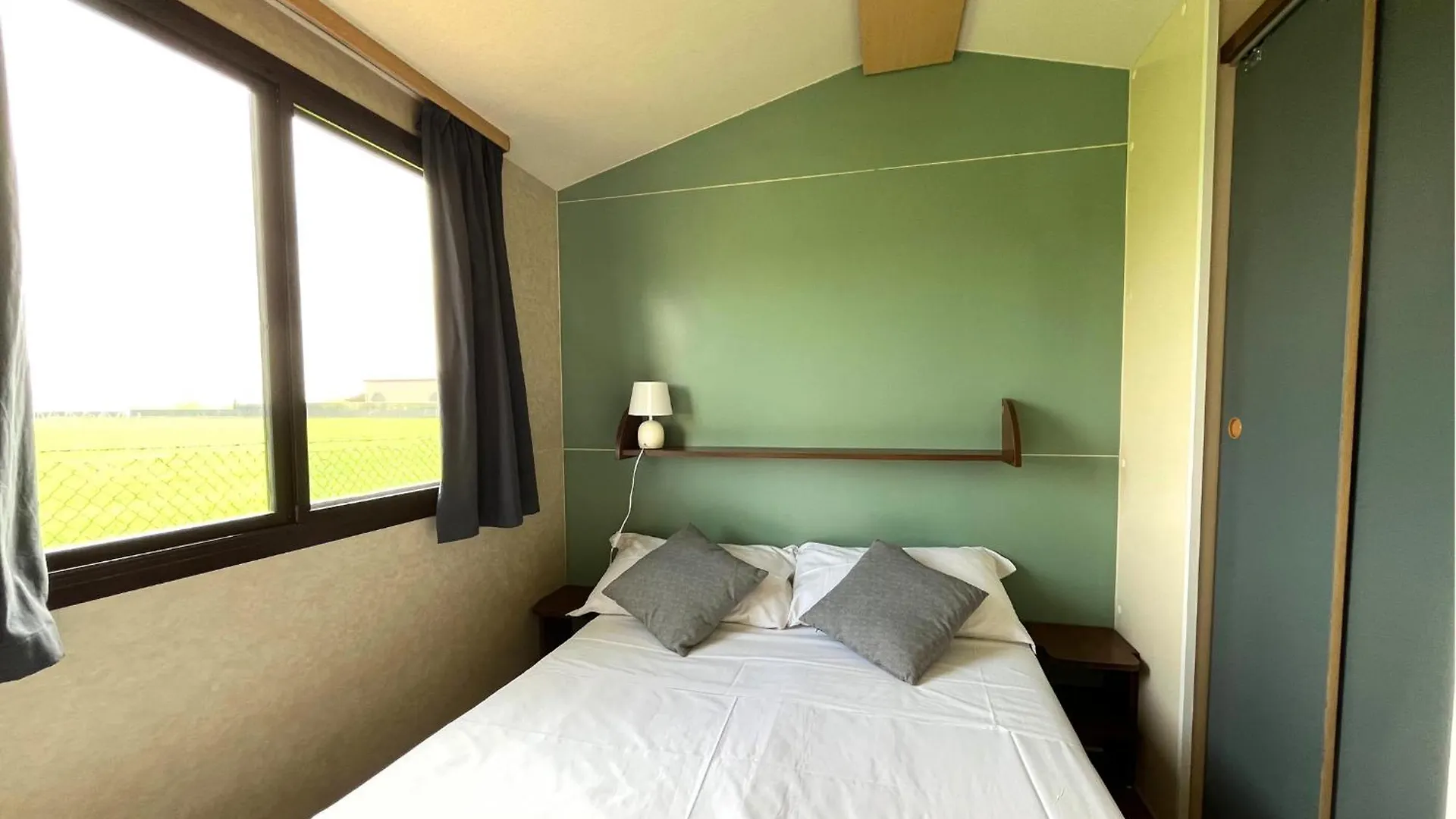 Del Falco Agricamp-12 Kilometers To Garda Lake And Verona Bussolengo Camping