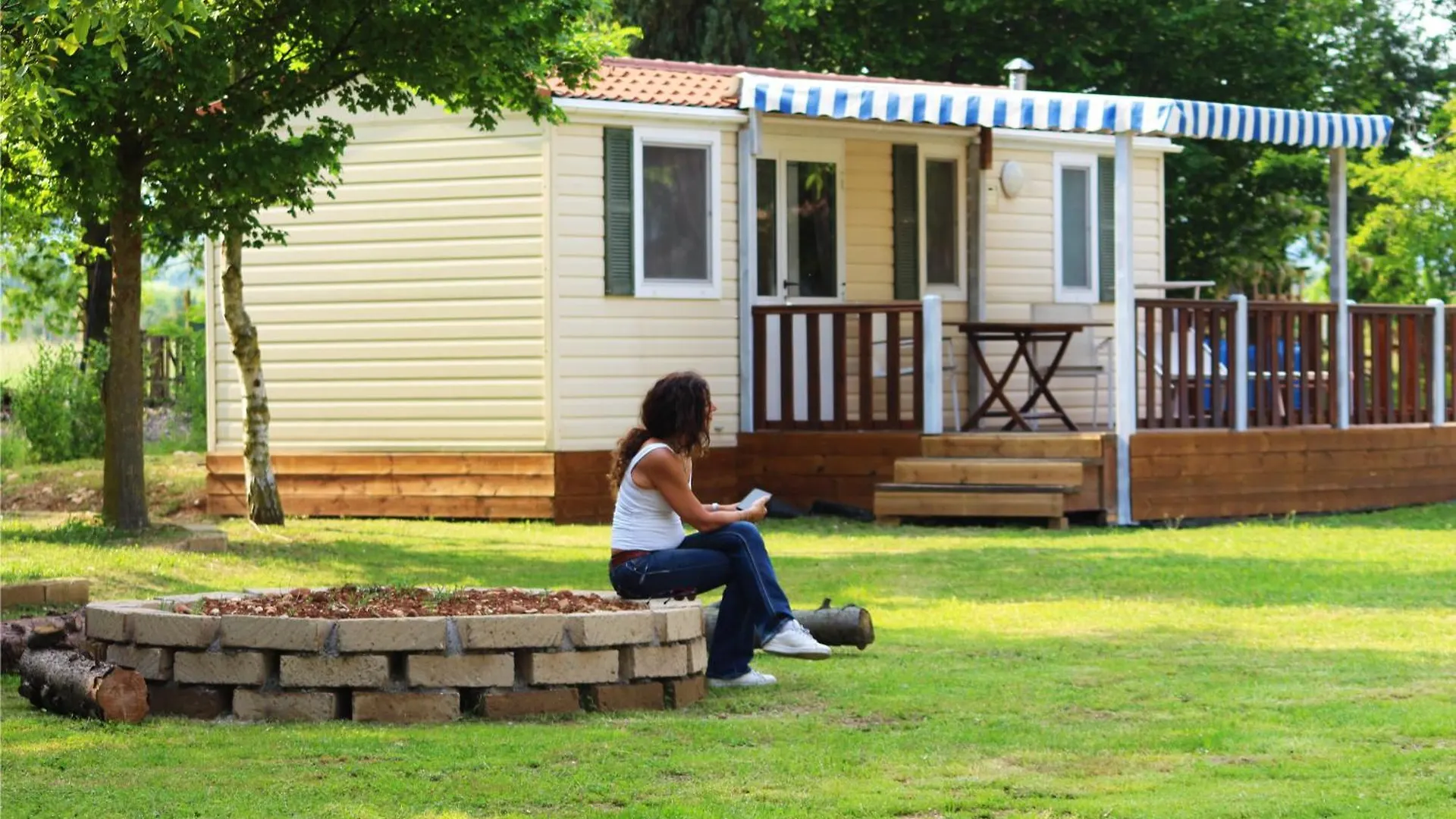 Camping Del Falco Agricamp-12 Kilometers To Garda Lake And Verona Bussolengo Italië