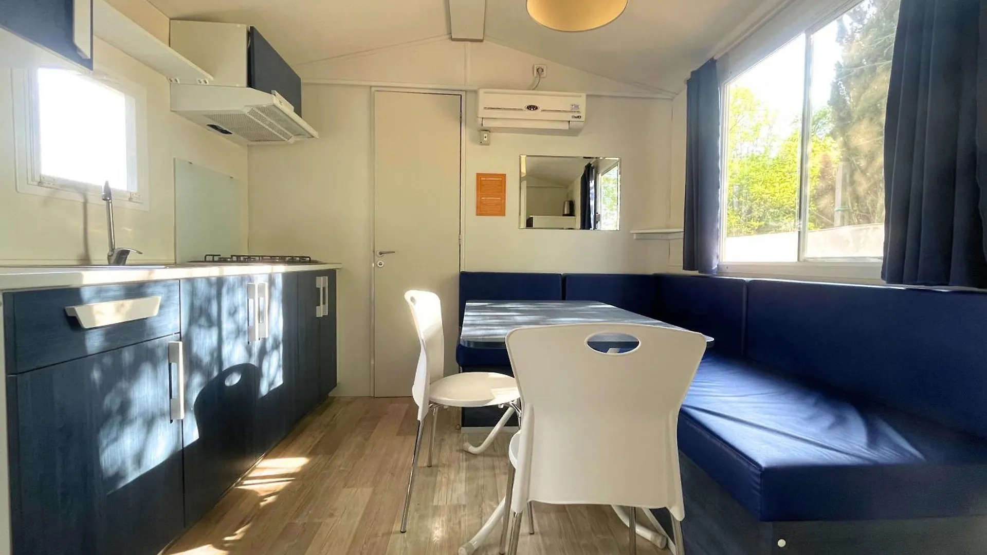 Camping Del Falco Agricamp-12 Kilometers To Garda Lake And Verona Bussolengo