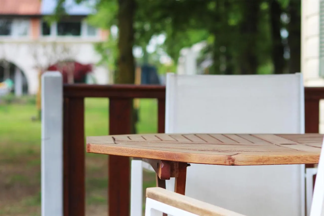 Campsite Del Falco Agricamp-12 Kilometers To Garda Lake And Verona Bussolengo